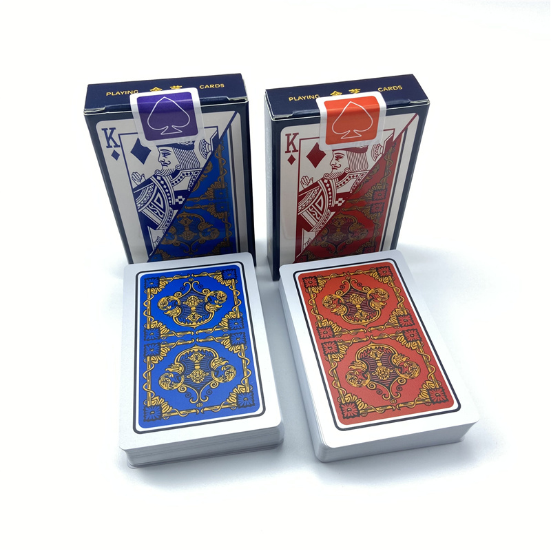 Board Game Yearbook - 新しい2枚セット プラスチック製防水テキサスホールデムポーカーカード 細身PVCポーカー ボードゲーム 2.28×3.46インチ カードゲーム