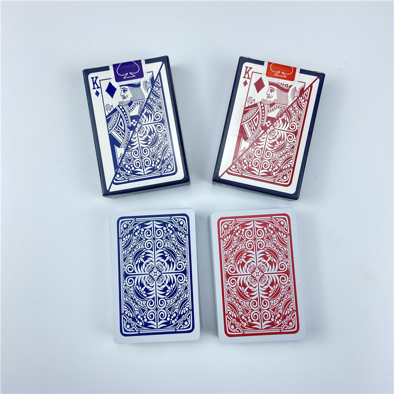 ポーカー用トランプ 防水プラスチック製バカラポーカーカード  - Board Game Yearbook のレビューと価格