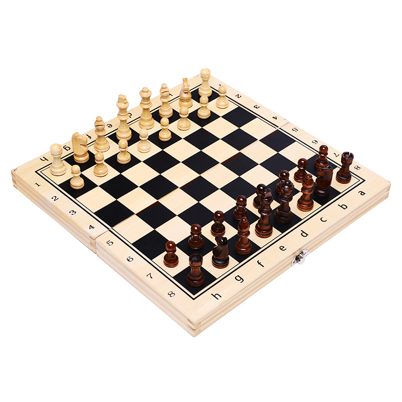 マグネット式木製チェスセット 折りたたみ式チェス盤 収納付き - Board Game Yearbook のレビューと価格