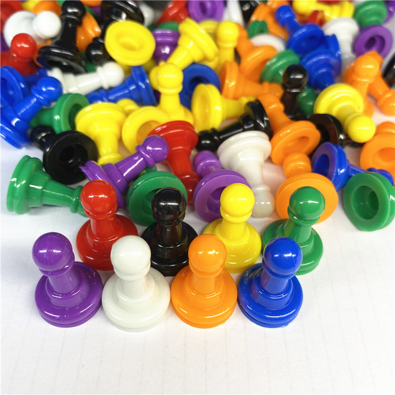 ゲームボードプレーヤー用プラスチックチェス,24x16mm, - Board Game Catan のレビューと価格